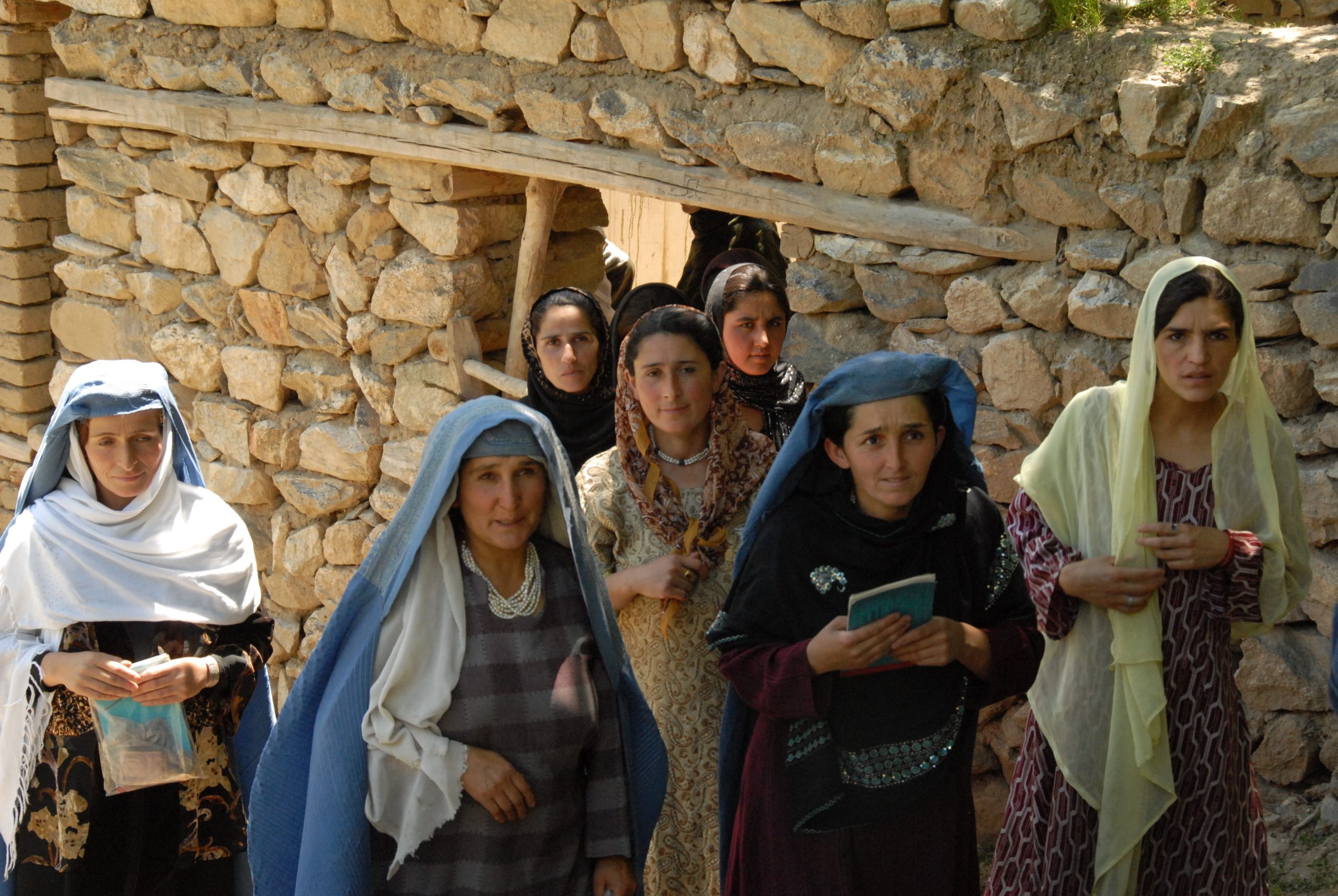 Baharak,,Afghanistan,-,June,2:,Women's,Micro,Finance,Group,Clutch